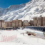 Hellochalet - Maison Reve Blanc - To Door With Matterhorn View Апартаменти